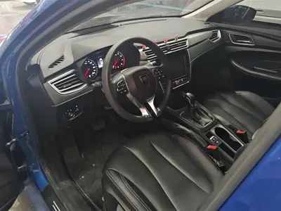 Roewe i5