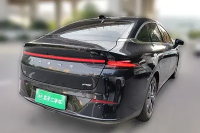Xpeng P5