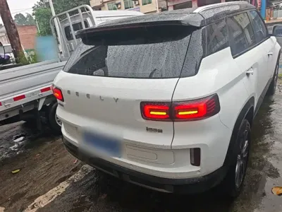 Geely ICON