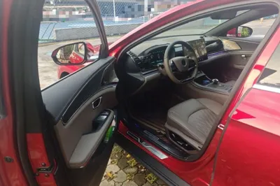 BYD Han