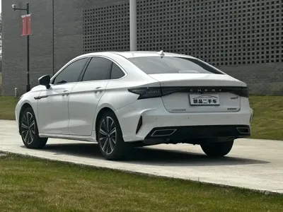 Chery Arrizo 8