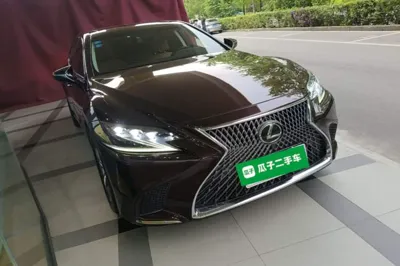 Lexus LS