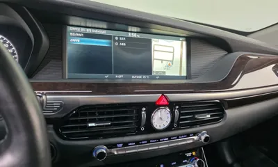 Genesis EQ900