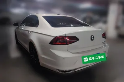 Volkswagen Lamando