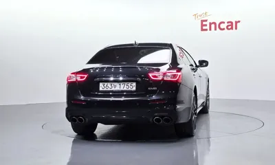 Maserati Ghibli