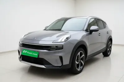 Lynk & Co 06 EM-P