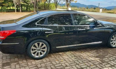 Hyundai Equus