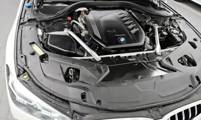 BMW 8-Series