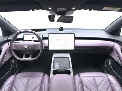 Nio ET5