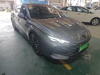 MG MG7