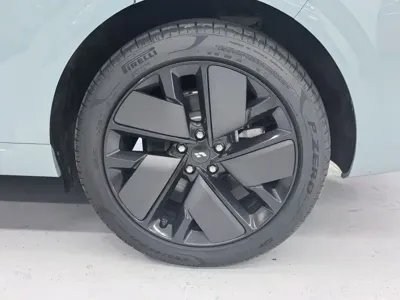 Li Auto Li L6