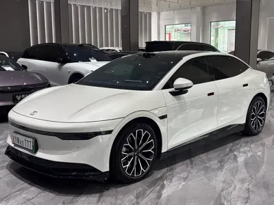 Zeekr 007