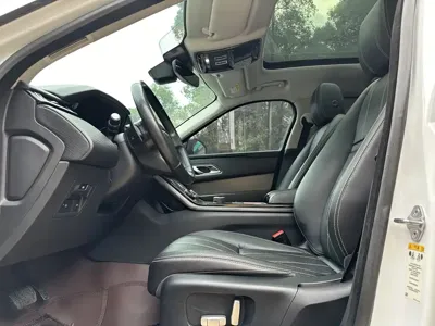 Land Rover Velar