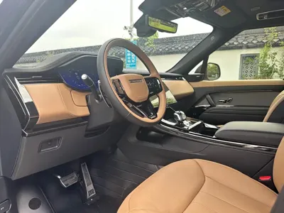 Land Rover Sport