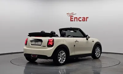 MINI Cooper Convertible