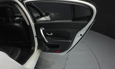 Renault-KoreaSamsung SM5