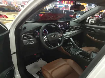 Geely Vision X6