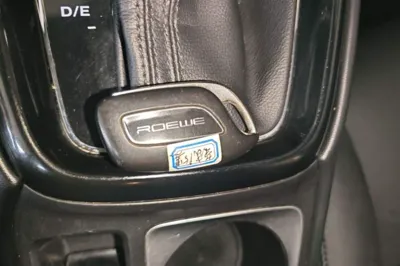 Roewe i5