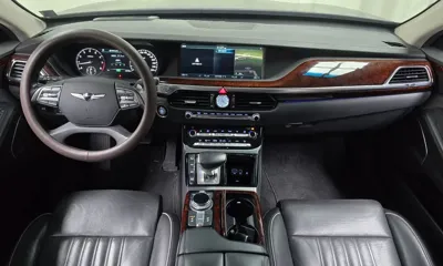 Genesis EQ900