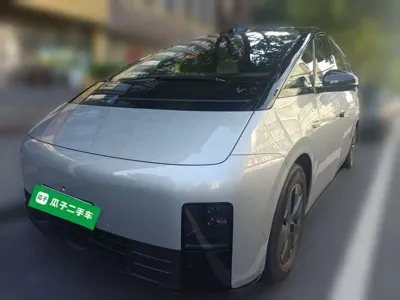 Li Auto Li MEGA
