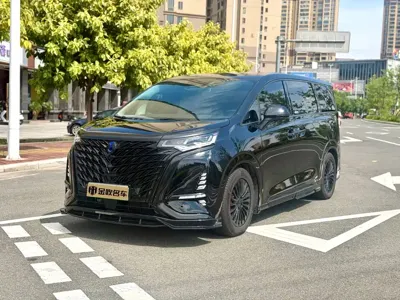 Denza Denza D9
