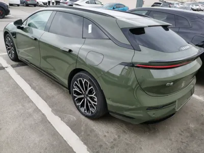 Zeekr 007GT