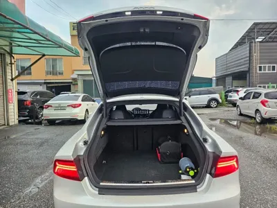 Audi S7
