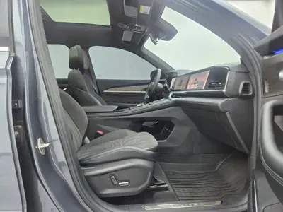 Geely Xingyue L