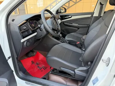 Jetta VS5