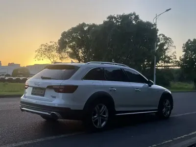 Audi A4 (Import)