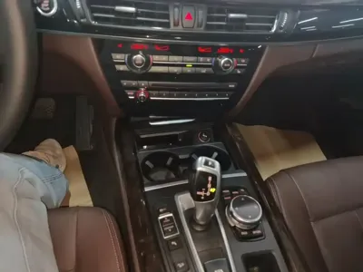 BMW X5 (Import)