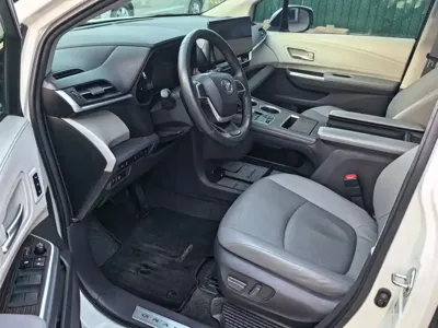 Toyota Granvia