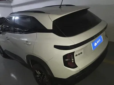Baojun RS-3