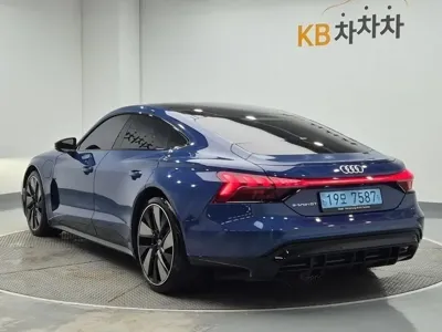 Audi e-tron GT