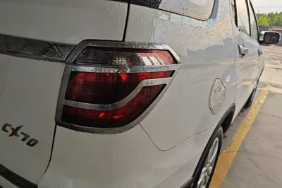 CHANGAN OSHAN CX70