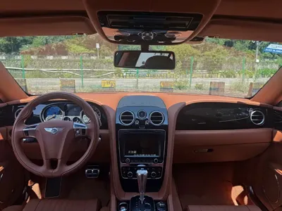 Bentley Flying Spur