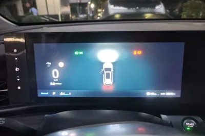 Roewe RX9