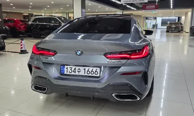 BMW 8-Series