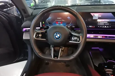 BMW i5