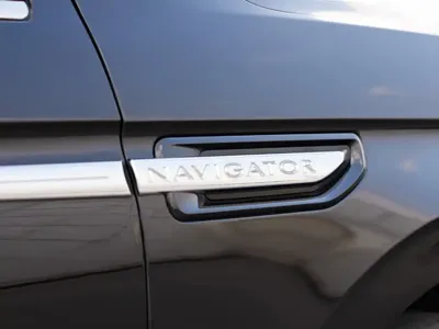 Lincoln Navigator