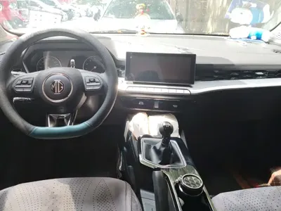 MG MG5