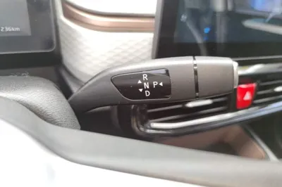 JAC Yiwei E10X