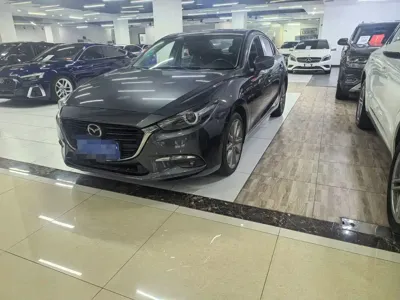 Mazda 3 Axela
