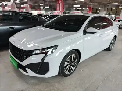 Peugeot 408