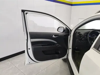 Kia KX1