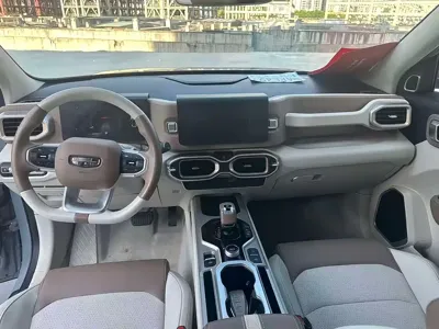 Geely ICON