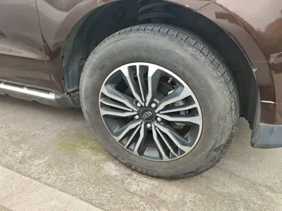 Geely Vision X6