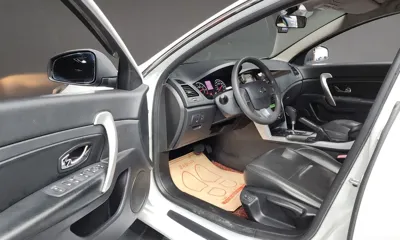 Renault-KoreaSamsung SM5