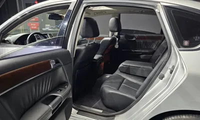 Infiniti M