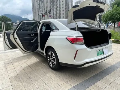 Venucia D60 EV